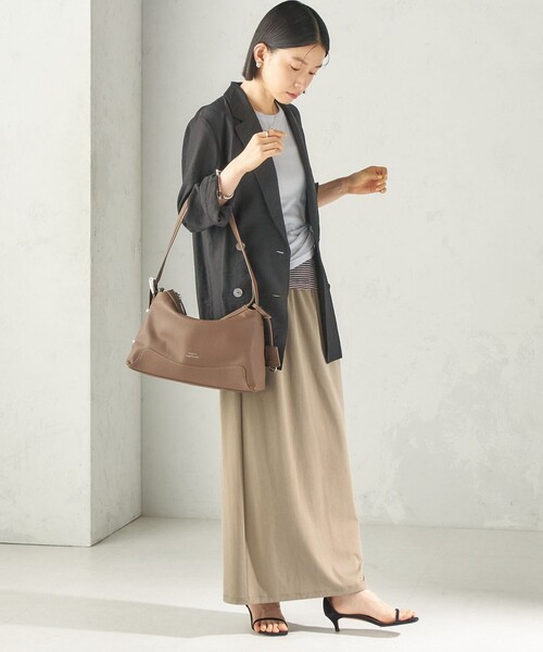 SHIPS(シップス)の「【WEB限定】George Cinq: ONE HANDLE BAG(ショルダーバッグ・レディース・ブラック/ブラウン/ベージュ系・ONE SIZE)」の16枚目の写真