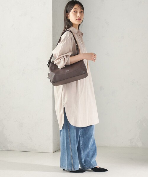 SHIPS(シップス)の「【WEB限定】George Cinq: ONE HANDLE BAG(ショルダーバッグ・レディース・ブラック/ブラウン/ベージュ系・ONE SIZE)」の20枚目の写真
