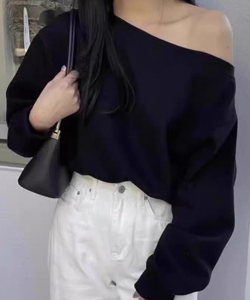 ampm(エーエムピーエム)の「スウェット オフショルダートップス ワンショルダークロップド丈 トレーナー(Tシャツ/カットソー・レディース・ホワイト/ブラック/グレー・FREE)」の17枚目の写真
