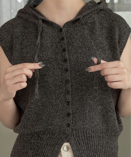 lawgy(ラウジー)の「melange yarn string hood knit vest / メランジヤーンストリングフードニットベスト(ベスト・レディース・ベージュ系/ミックスグレー/ブラウン系・FREE)」の12枚目の写真