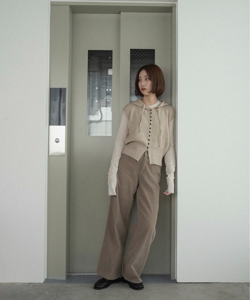 lawgy(ラウジー)の「melange yarn string hood knit vest / メランジヤーンストリングフードニットベスト(ベスト・レディース・ベージュ系/ミックスグレー/ブラウン系・FREE)」の19枚目の写真