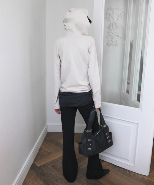 PORTERNA(ポルテナ)の「フーディースカーフ ロウカットTシャツ(アイボリー)(Tシャツ/カットソー・レディース・その他・FREE(OS))」の4枚目の写真