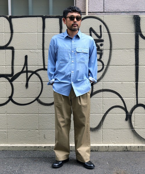 BROOKLYN OVERALL(ブルックリンオーバーオール)の「シャンブレーワークシャツ(シャツ/ブラウス・メンズ・ブルー/オフホワイト・M/S/L)」の1枚目の写真