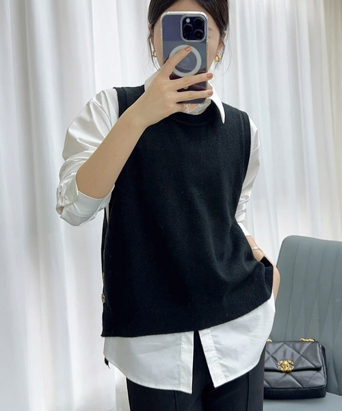 DRESS PLUS(ドレスプラス)の「サイドボタンスリットニットベスト(ベスト・レディース・ベージュ/グレー/ブラック・フリー)」の5枚目の写真