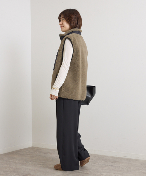 U by SPICK&SPAN（ユーバイスピックアンドスパン）の「TAION / タイオン MOUNTAIN BOA FLEECE HIGH NECK VEST（ブルゾン・レディース・ベージュ/ブラウン・MEDIUM）」の13枚目の写真