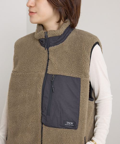 U by SPICK&SPAN（ユーバイスピックアンドスパン）の「TAION / タイオン MOUNTAIN BOA FLEECE HIGH NECK VEST（ブルゾン・レディース・ベージュ/ブラウン・MEDIUM）」の22枚目の写真