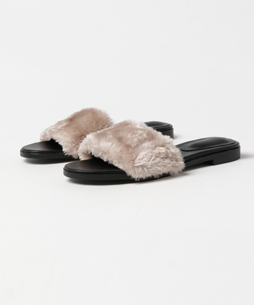 DouDou（ドゥドゥ）の「ファーサンダル（サンダル・レディース・グレー/ベージュ・24/23）」の10枚目の写真