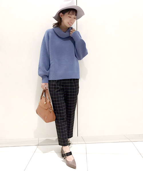 laboratory work（ラボラトリーワーク）の「モヘア混ボリュームタートルプルオーバー（ニット/セーター・レディース・杢グレー/ブルー/ブラック/ピンク・MEDIUM）」の17枚目の写真