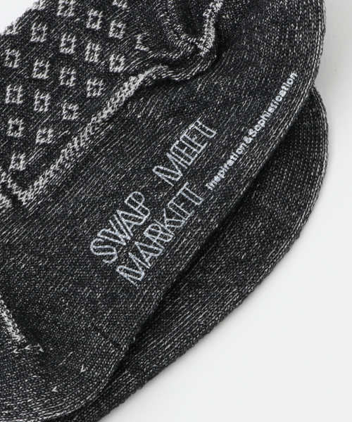 SWAP MEET MARKET（スワップミートマーケット）の「シルケットバンダナ柄ソックス（ソックス/靴下・キッズ・レッド/ブラック・LARGE/SMALL/MEDIUM/X-LARGE）」の4枚目の写真