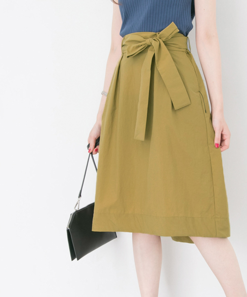 URBAN RESEARCH(アーバンリサーチ)の「撥水スカート(スカート・レディース・ベージュ/キャメル/ピンク・FREE)」の3枚目の写真