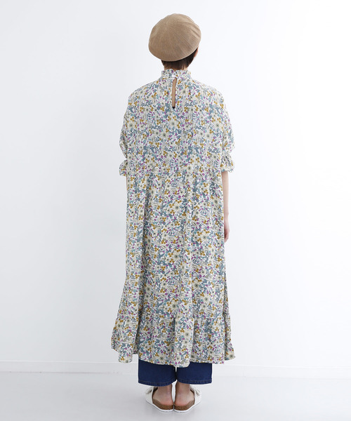 MERLOT（メルロー）の「花柄キャンディスリーブワンピース1473（ワンピース・レディース・ブラック/グリーン/ホワイト・FREE）」の12枚目の写真