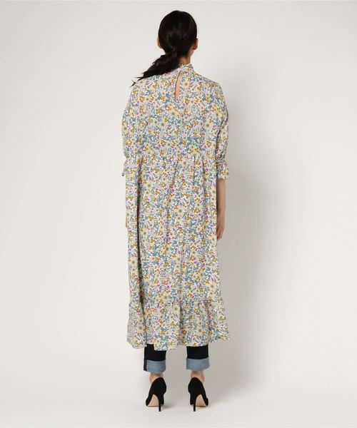 MERLOT（メルロー）の「花柄キャンディスリーブワンピース1473（ワンピース・レディース・ブラック/グリーン/ホワイト・FREE）」の4枚目の写真