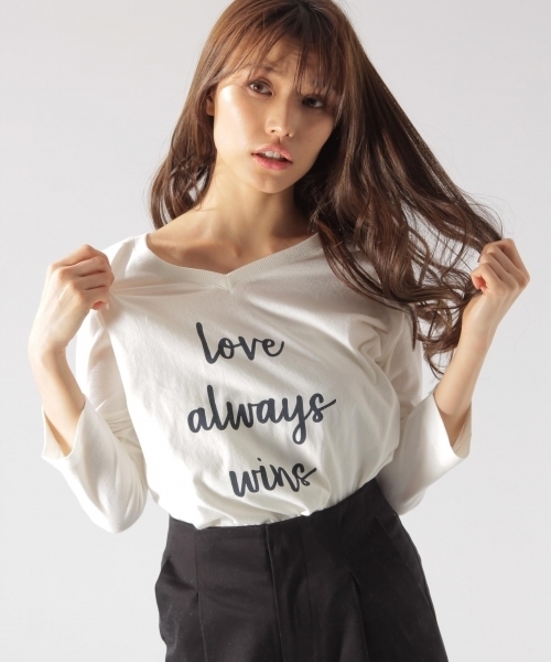 BAYFLOW(ベイフロー)の「BAYFLOW/ラグランプリントT 18SS(Tシャツ/カットソー・レディース・カーキ/ネイビー/ホワイト・MEDIUM/SMALL)」の2枚目の写真