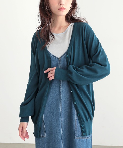 n'OrLABEL（ノアールレーベル）の「『シンプルVネックカーデ』（カーディガン/ボレロ・レディース・チャコールグレー/ブラック/アッシュブラウン/ネイビー/レッド/カーキ/杢グレー/グリーン系その他/ブルー系その他/レッド系その他/ロイヤルブルー/ワイン/ターメリック/コーラルピンク/オートミール/ブルー系その他2/スモークピンク/ライトブルー/イエロー/スカイブルー/オレンジ系その他/ラベンダー/マジェンタ/グレイッシュブルー・1/2）」の11枚目の写真