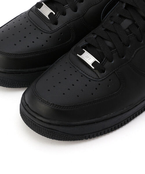 NIKE(ナイキ)の「NIKE: AIR FORCE 1 07(スニーカー・メンズ・ホワイト/ブラック・6/8/9/7)」の8枚目の写真