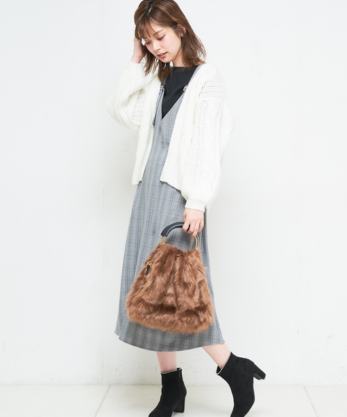 natural couture（ナチュラルクチュール）の「ケーブル柄カーデ（カーディガン/ボレロ・レディース・イエロー/アイボリー/ボルドー/モカ・FREE）」の8枚目の写真