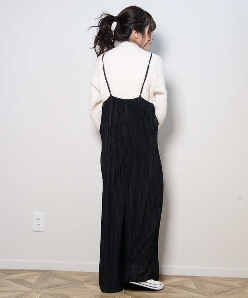 shopnikoniko(ショップニコニコ)の「フェザーモールモックネックニット(ニット/セーター・レディース・ブルー/グレイッシュベージュ/アイボリー/パープル・フリー)」の6枚目の写真