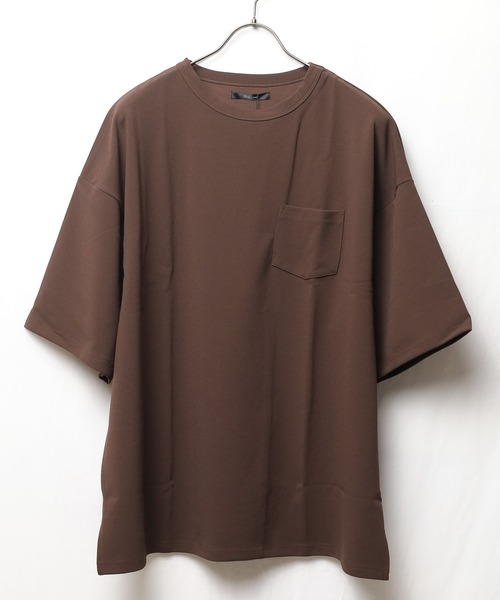 Bling Leads（ブリングリーズ）の「【Bl】梨地　ビッグシルエット半袖Tシャツ（Tシャツ/カットソー・レディース・ホワイト/ブラック/ベージュ/ネイビー/ブラウン/チャコールグレー/グレイッシュベージュ/ブルー/ライトグレー/チャコール/ミント・MEDIUM/LARGE）」の7枚目の写真