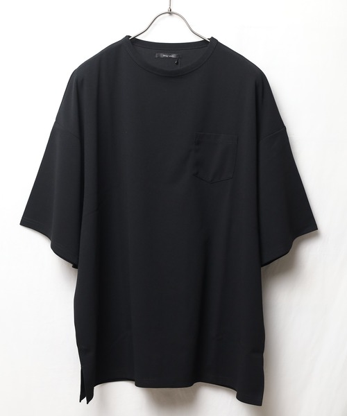 Bling Leads（ブリングリーズ）の「【Bl】梨地　ビッグシルエット半袖Tシャツ（Tシャツ/カットソー・レディース・ホワイト/ブラック/ベージュ/ネイビー/ブラウン/チャコールグレー/グレイッシュベージュ/ブルー/ライトグレー/チャコール/ミント・MEDIUM/LARGE）」の3枚目の写真