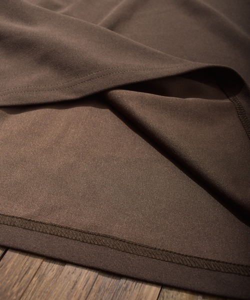 Bling Leads（ブリングリーズ）の「【Bl】梨地　ビッグシルエット半袖Tシャツ（Tシャツ/カットソー・レディース・ホワイト/ブラック/ベージュ/ネイビー/ブラウン/チャコールグレー/グレイッシュベージュ/ブルー/ライトグレー/チャコール/ミント・MEDIUM/LARGE）」の15枚目の写真