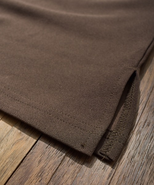 Bling Leads（ブリングリーズ）の「【Bl】梨地　ビッグシルエット半袖Tシャツ（Tシャツ/カットソー・レディース・ホワイト/ブラック/ベージュ/ネイビー/ブラウン/チャコールグレー/グレイッシュベージュ/ブルー/ライトグレー/チャコール/ミント・MEDIUM/LARGE）」の14枚目の写真