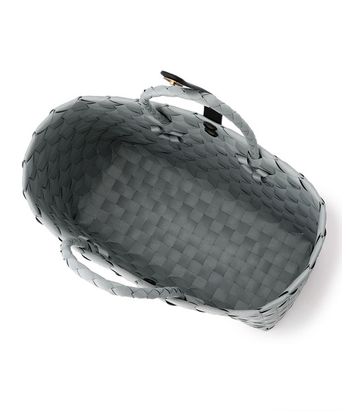 A/C DESIGN BY ALPHA CUBIC（エーシーデザインバイアルファキュービック）の「メルカドトートバック（トートバッグ・レディース・グレー/ネイビー・フリー）」の6枚目の写真