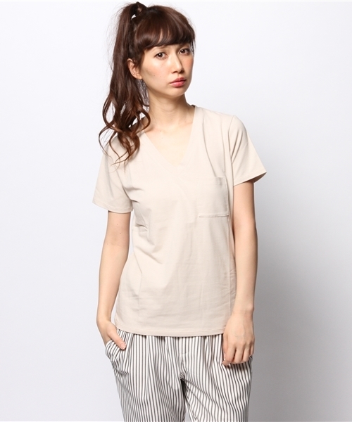 ROSE BUD(ローズバッド)の「LCTT-14197 V/N S/S PKT-T(Tシャツ/カットソー・レディース・ホワイト/ブラック/サンドベージュ/ネイビー・ONE SIZE)」の4枚目の写真