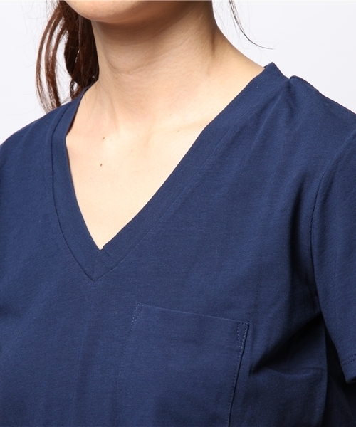 ROSE BUD(ローズバッド)の「LCTT-14197 V/N S/S PKT-T(Tシャツ/カットソー・レディース・ホワイト/ブラック/サンドベージュ/ネイビー・ONE SIZE)」の12枚目の写真