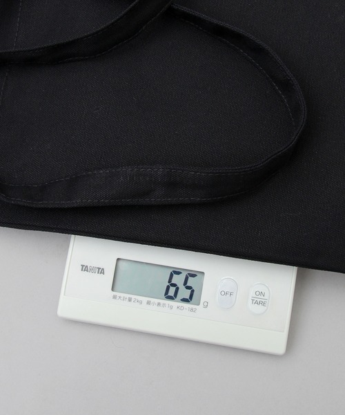 United Athle（ユナイテッドアスレ）の「United Athle / ユナイテッドアスレ / スタンダード キャンバス ミニ サコッシュ（ショルダーバッグ・メンズ・ブラック/ナチュラル・FREE）」の8枚目の写真