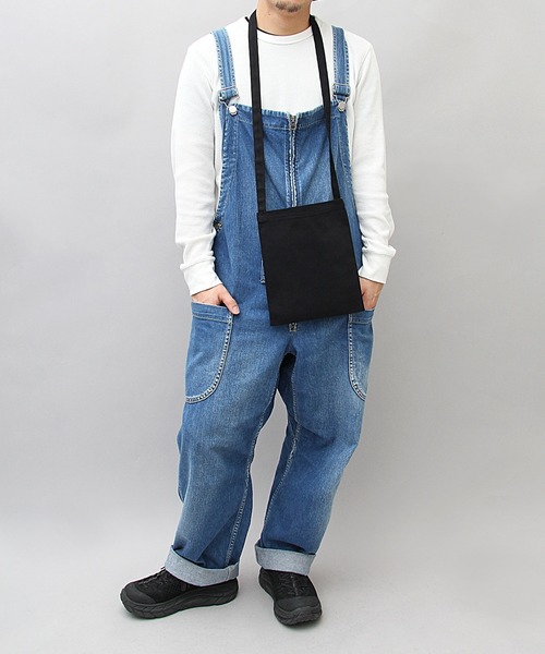 United Athle（ユナイテッドアスレ）の「United Athle / ユナイテッドアスレ / スタンダード キャンバス ミニ サコッシュ（ショルダーバッグ・メンズ・ブラック/ナチュラル・FREE）」の3枚目の写真