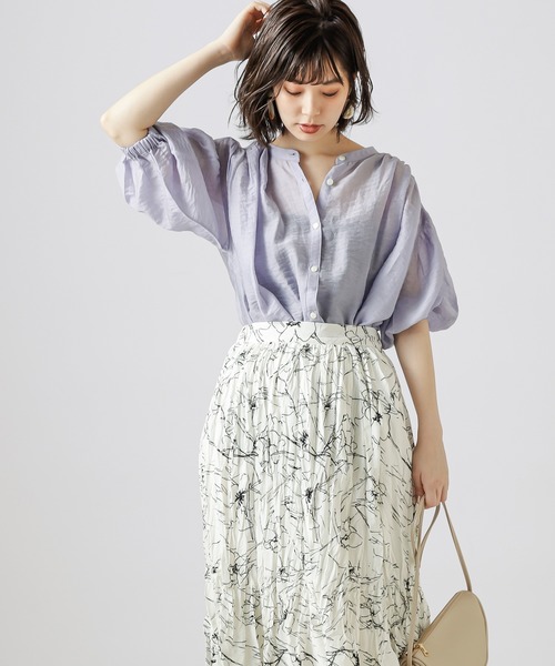 natural couture（ナチュラルクチュール）の「シアーカルゼギャザーブラウス（シャツ/ブラウス・レディース・ブラック/カーキ/アイボリー/ラベンダー/レンガ・FREE）」の4枚目の写真