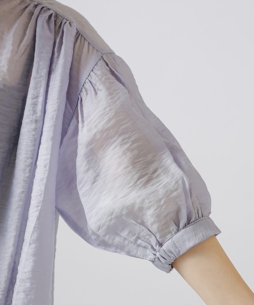 natural couture（ナチュラルクチュール）の「シアーカルゼギャザーブラウス（シャツ/ブラウス・レディース・ブラック/カーキ/アイボリー/ラベンダー/レンガ・FREE）」の10枚目の写真