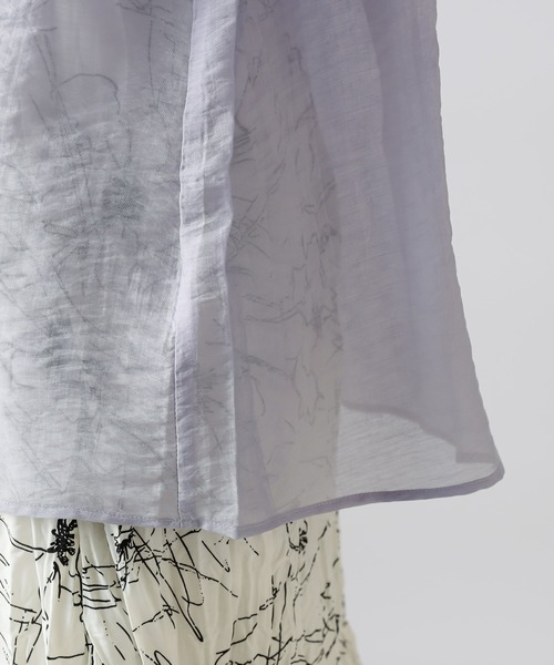 natural couture（ナチュラルクチュール）の「シアーカルゼギャザーブラウス（シャツ/ブラウス・レディース・ブラック/カーキ/アイボリー/ラベンダー/レンガ・FREE）」の15枚目の写真