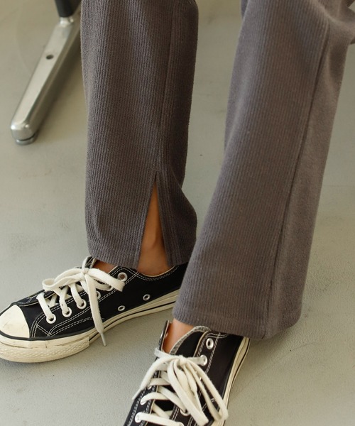 Auntie Rosa Holiday（アンティローザホリデー）の「ループテレコスリットフレアレギンスパンツ（レギンス/スパッツ・レディース・チャコールグレー/モカ/カーキ・FREE）」の10枚目の写真