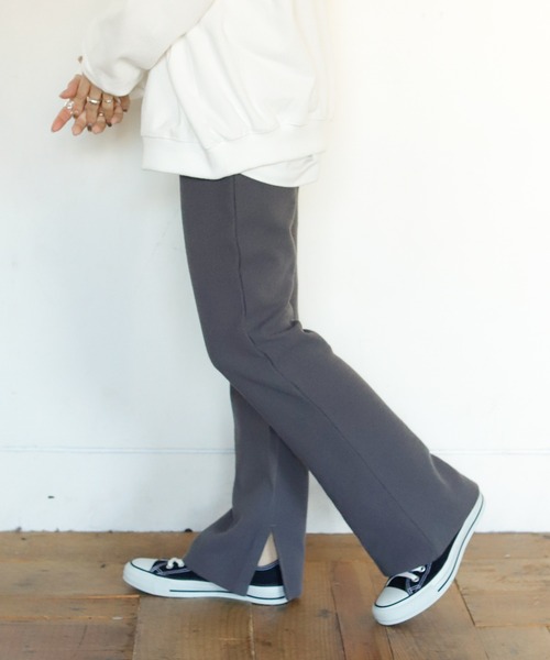 Auntie Rosa Holiday（アンティローザホリデー）の「ループテレコスリットフレアレギンスパンツ（レギンス/スパッツ・レディース・チャコールグレー/モカ/カーキ・FREE）」の17枚目の写真