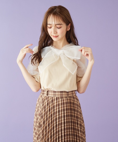 MIIA(ミーア)の「リボンパフスリーブトップス(シャツ/ブラウス・レディース・ブラック/ベージュ/オフホワイト・FREE)」の19枚目の写真