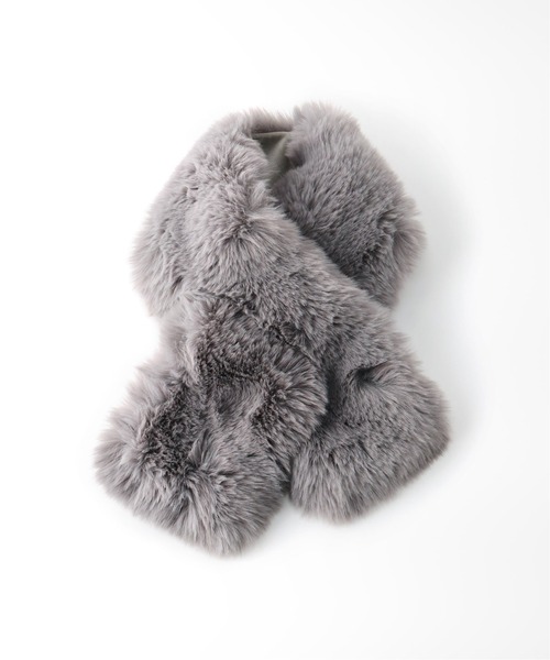 Simplicite（サンプリシテ）の「ECOファーボリュームサシコミマフラー（マフラー・レディース・ベージュ/グレー/ブラウン系その他/ベージュ系その他・FREE）」の2枚目の写真