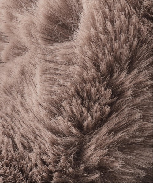 Simplicite（サンプリシテ）の「ECOファーボリュームサシコミマフラー（マフラー・レディース・ベージュ/グレー/ブラウン系その他/ベージュ系その他・FREE）」の13枚目の写真