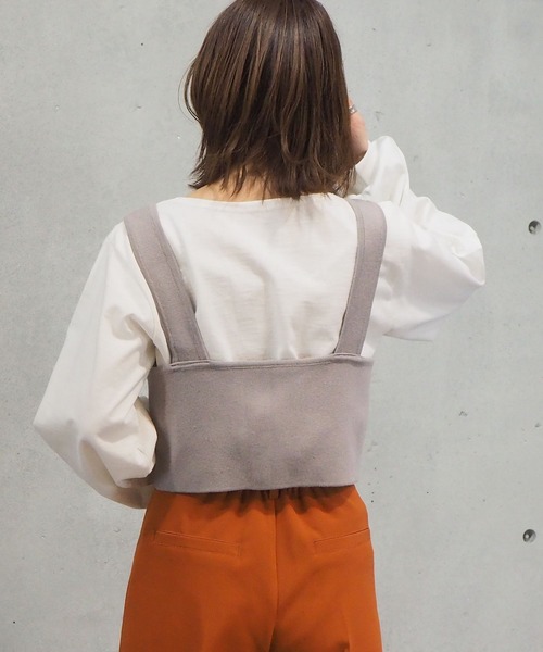 tiptop（ティップトップ）の「2021SS フロントドロストビスチェ×ロンTセット（ベスト・レディース・ブラック/ベージュ/イエロー/アイボリー・FREE）」の16枚目の写真