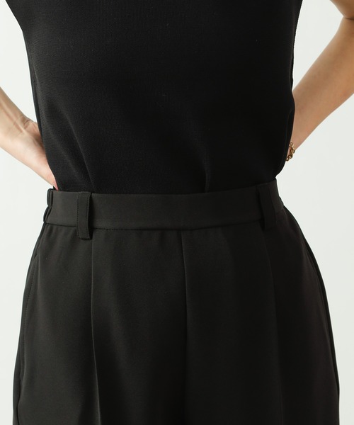 COLONY 2139（コロニートゥーワンスリーナイン）の「ダブルクロスセンタープレステーパードパンツ(セットアップ可)（スラックス・レディース・ブラック/ベージュ/イエロー・SMALL/MEDIUM/LARGE）」の12枚目の写真