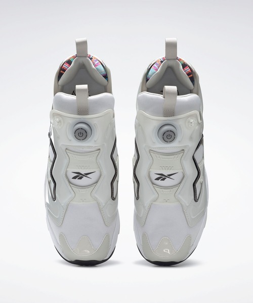 Reebok(リーボック)の「インスタポンプ フューリー OG / Instapump Fury OG(スニーカー・メンズ・ホワイト×ブラック/ホワイト系その他・24.0cm/25.5cm/27.0cm/27.5cm/26.0cm/24.5cm/25.0cm/29.0cm/28.5cm/23.0cm/23.5cm/28.0cm/26.5cm/29.5cm)」の11枚目の写真