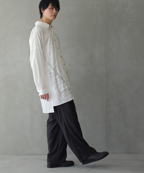 osharewalker（オシャレウォーカー）の「【廃盤】『アシメデザインプリントシャツ』（シャツ/ブラウス・レディース・オフホワイト・1/2）」の19枚目の写真