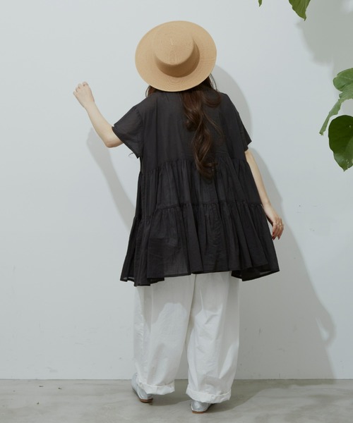 Libra Cue（リブラ キュー）の「ハーフスリーブティアードブラウス（シャツ/ブラウス・レディース・ホワイト/ブラック/ベージュ/ブルー・FREE）」の22枚目の写真