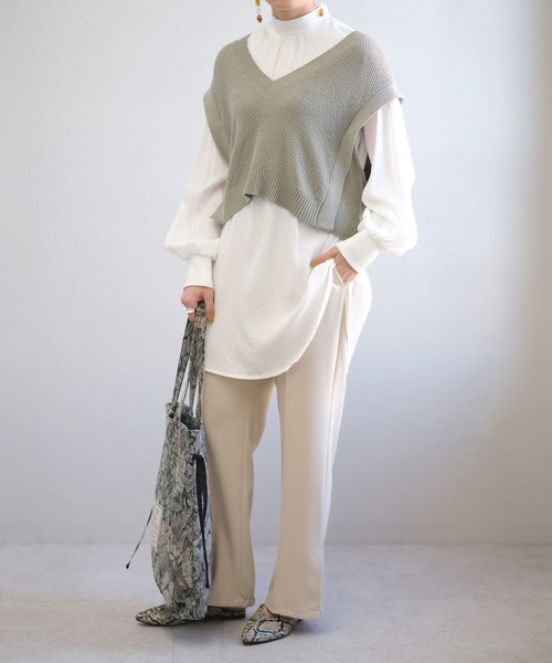 ＡＮＤＪ（アンドジェイ）の「バックベルトVネック綿混ニットベスト（ベスト・レディース・ブラウン/ブラック/ライトベージュ/カーキ・M）」の20枚目の写真