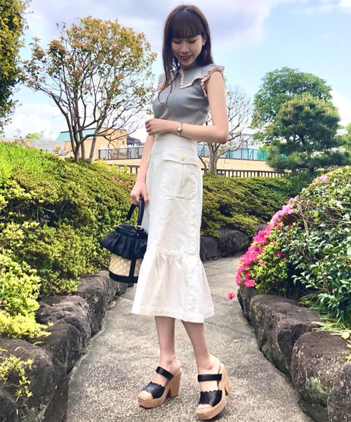 31 Sons de mode（トランテアン ソン ドゥ モード）の「裾切替デニム  