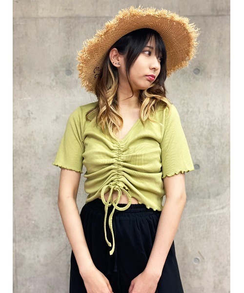 one way(ワンウェイ)の「【oneway】メロードロストトップス(Tシャツ/カットソー・レディース・ホワイト/ブラック/オレンジ/ライトグリーン/ダークグリーン/ライトブルー/パープル・FREE)」の3枚目の写真