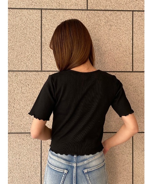 one way(ワンウェイ)の「【oneway】メロードロストトップス(Tシャツ/カットソー・レディース・ホワイト/ブラック/オレンジ/ライトグリーン/ダークグリーン/ライトブルー/パープル・FREE)」の12枚目の写真