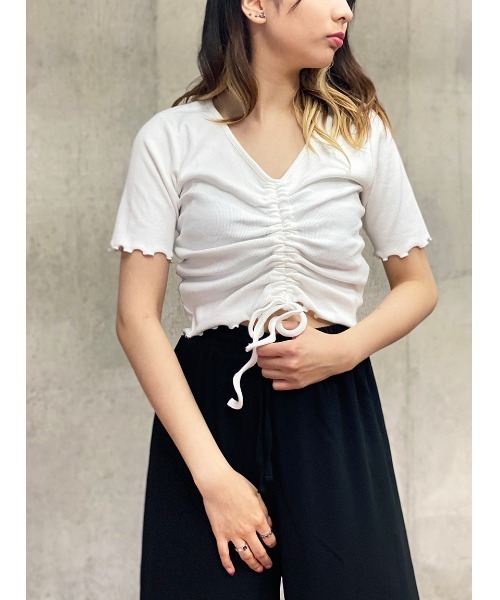 one way(ワンウェイ)の「【oneway】メロードロストトップス(Tシャツ/カットソー・レディース・ホワイト/ブラック/オレンジ/ライトグリーン/ダークグリーン/ライトブルー/パープル・FREE)」の20枚目の写真