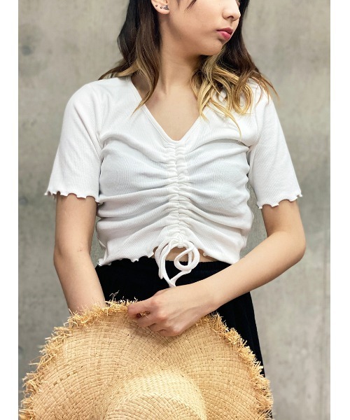 one way(ワンウェイ)の「【oneway】メロードロストトップス(Tシャツ/カットソー・レディース・ホワイト/ブラック/オレンジ/ライトグリーン/ダークグリーン/ライトブルー/パープル・FREE)」の21枚目の写真