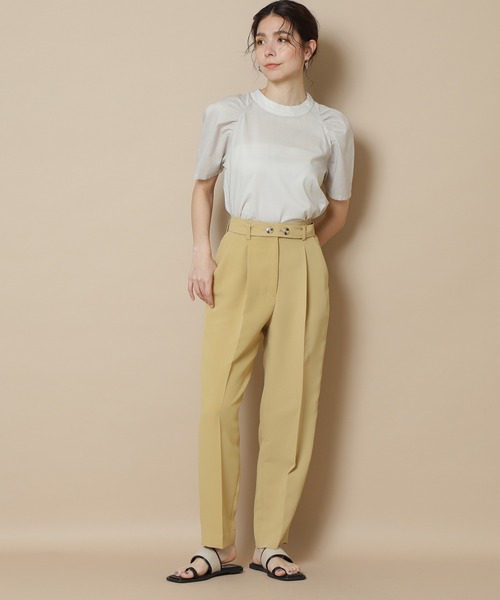 N.（N. Natural Beauty Basic）（エヌエヌナチュラルビューティーベーシック）の「◆ボタンディテールベルトタックパンツ（その他パンツ・レディース・ライトベージュ/イエロー/ブラック・MEDIUM）」の13枚目の写真